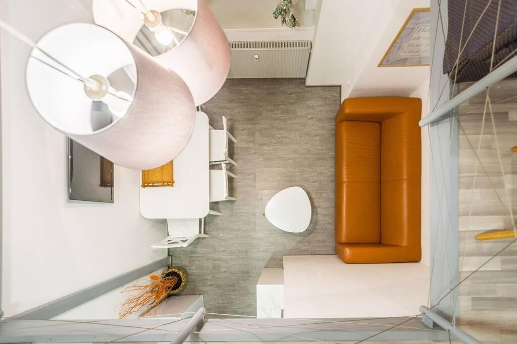 Apartma N'Poznam Tobacna Lublaň Exteriér fotografie