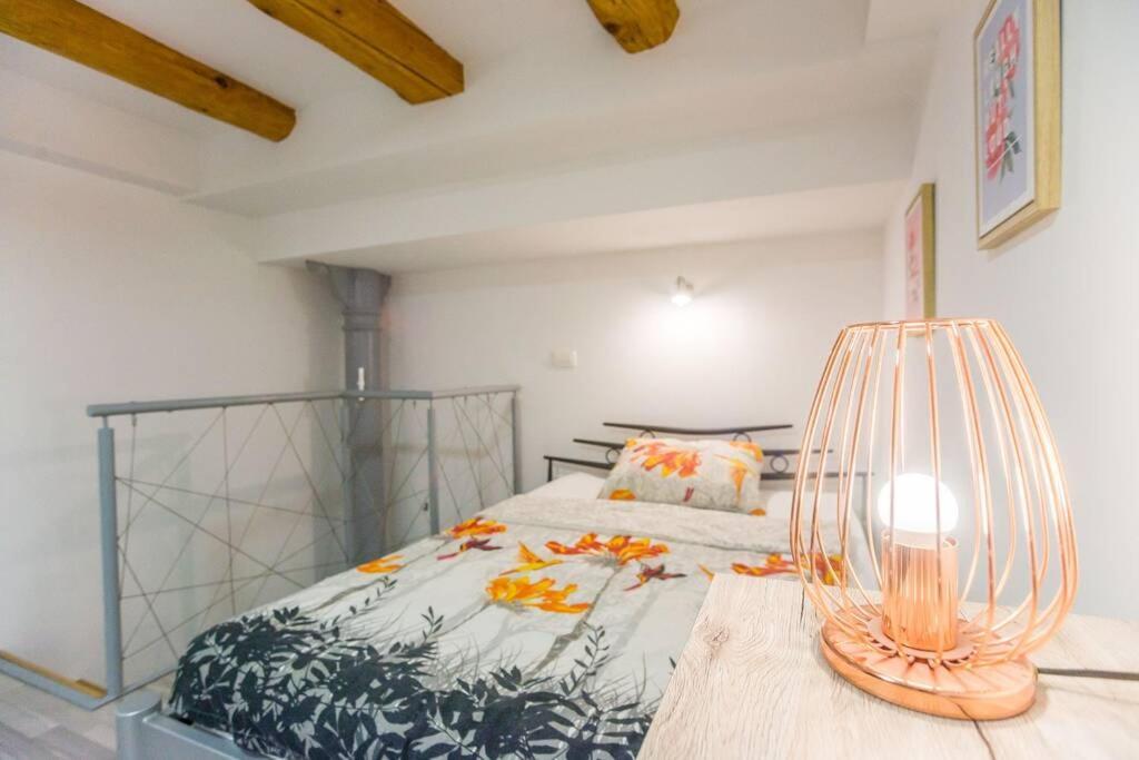 Apartma N'Poznam Tobacna Lublaň Exteriér fotografie
